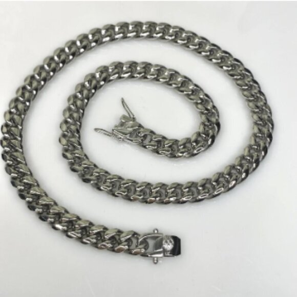 Miami Cuban Curb Link Chain Necklace 316L Stainless Steel - Picture 5 of 11